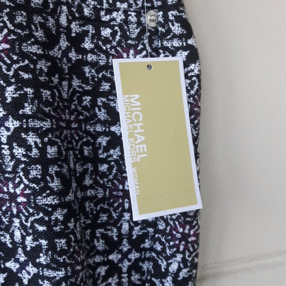 NWT " Michael Michael Kors" Woman's Leggings Size OX - Picture 2 of 6